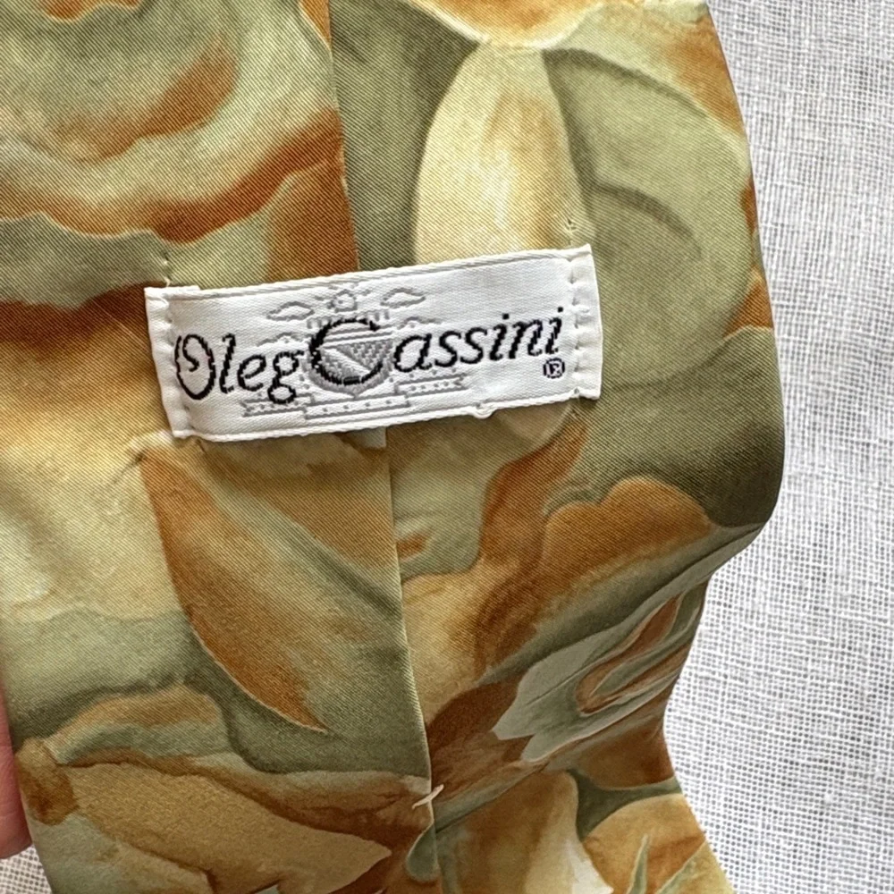 Oleg Cassini Floral Tie in Green and Brown